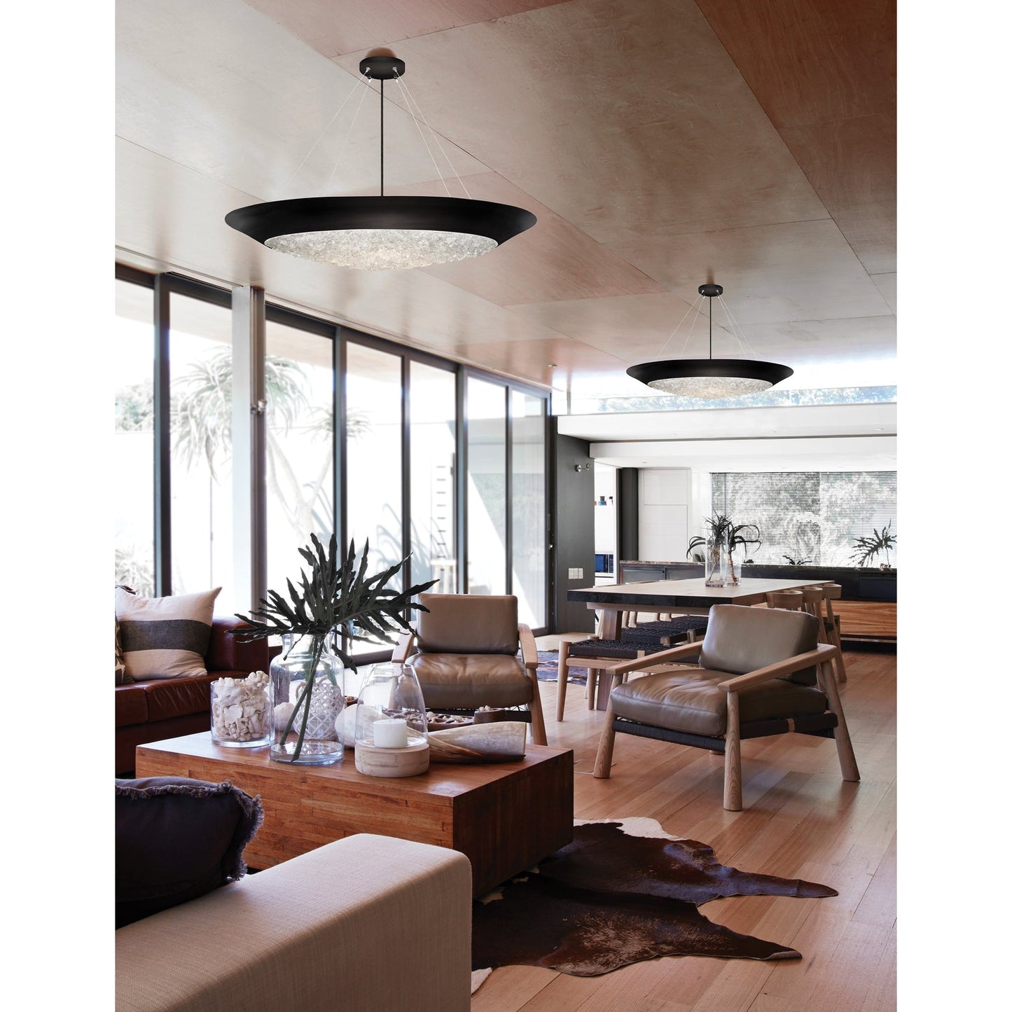 44-Inch Round Crystal Halo Pendant Light / Gold
